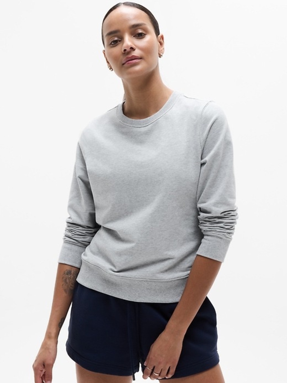 EUC Athleta Retroterry Crewneck Sweatshirt Grey Heather Size Medium - Picture 6 of 7